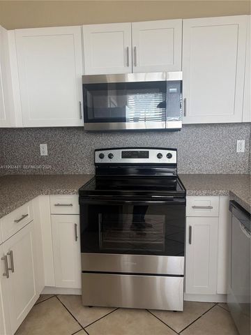 12398 SW 125th Ter, Miami, FL 33186