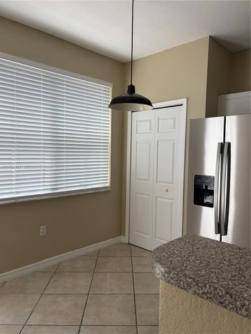 12398 SW 125th Ter, Miami, FL 33186