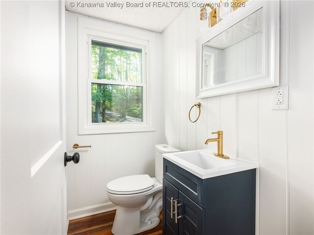 80 Prescott Drive, Charleston, WV 25314