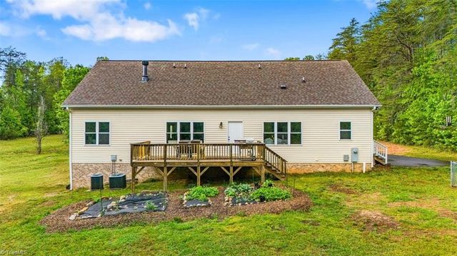 1528 Kallam Mill Road, Madison, NC 27025