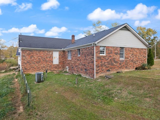 286 Joe Davidson Road, Beattyville, KY 41311