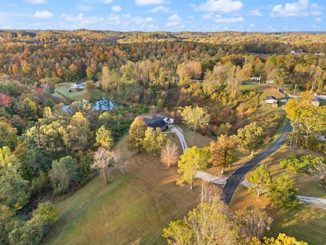 286 Joe Davidson Road, Beattyville, KY 41311