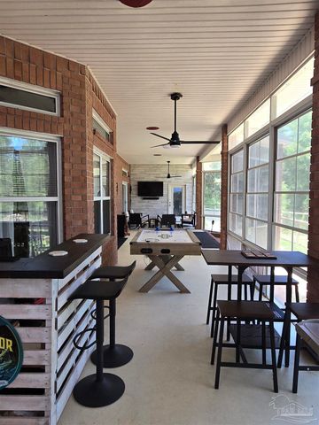 5908 Hurst Hammock Rd, Pensacola, FL 32526