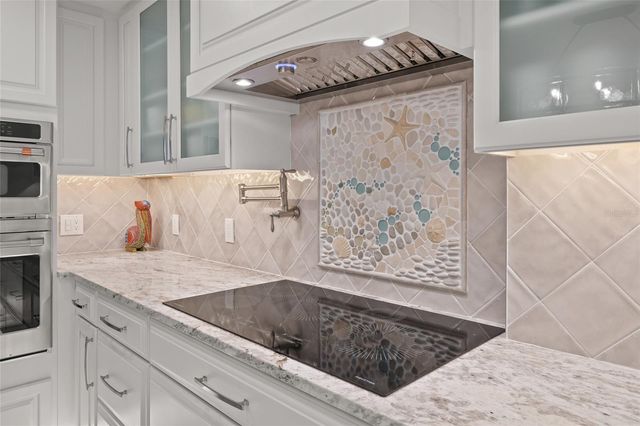 5880 MIDNIGHT PASS ROAD 910, Sarasota, FL 34242