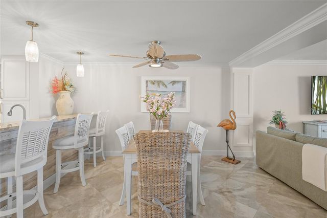 5880 MIDNIGHT PASS ROAD 910, Sarasota, FL 34242