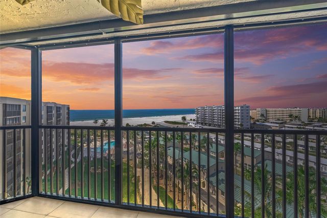 5880 MIDNIGHT PASS ROAD 910, Sarasota, FL 34242