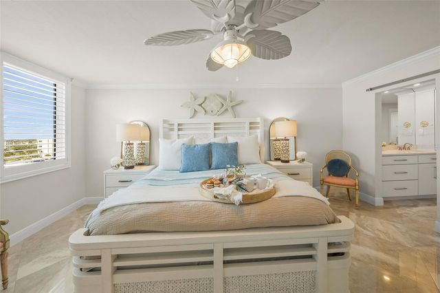 5880 MIDNIGHT PASS ROAD 910, Sarasota, FL 34242