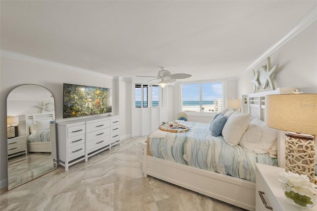 5880 MIDNIGHT PASS ROAD 910, Sarasota, FL 34242