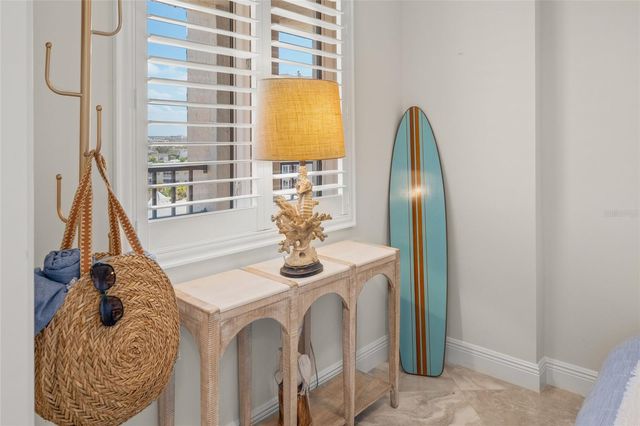 5880 MIDNIGHT PASS ROAD 910, Sarasota, FL 34242