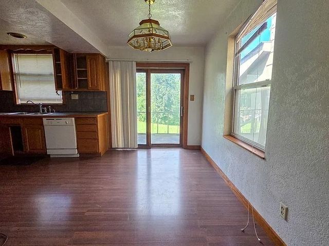 610 Dawson Street, Wall Boro, PA 15148