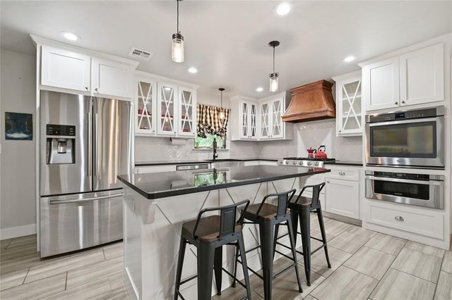 2425 NW 17th Street, Oklahoma City, OK 73107