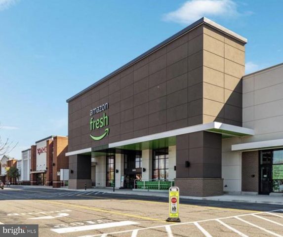 234 WESMOND DR, Alexandria, VA 22305