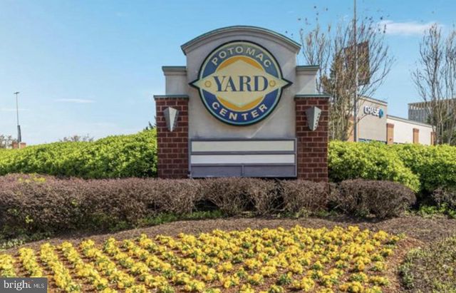 234 WESMOND DR, Alexandria, VA 22305