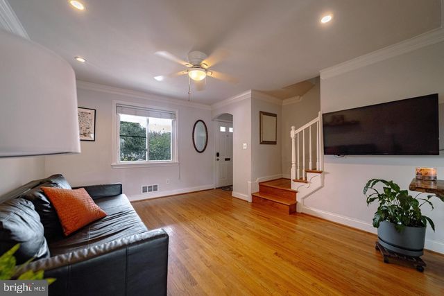 234 WESMOND DR, Alexandria, VA 22305