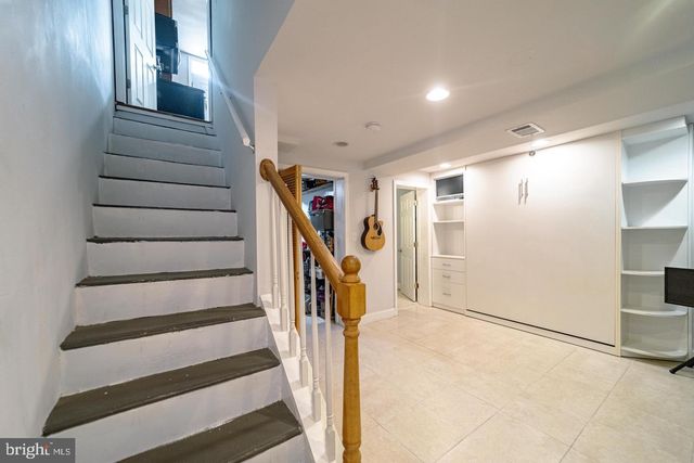 234 WESMOND DR, Alexandria, VA 22305