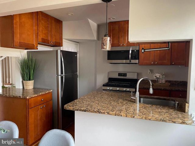 234 WESMOND DR, Alexandria, VA 22305