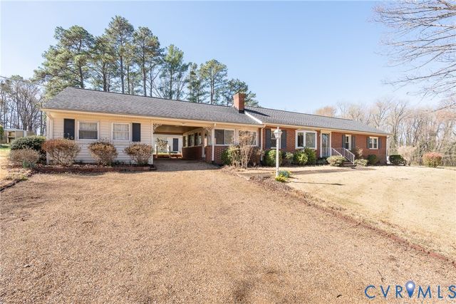 615 Seay Rd, Manakin Sabot, VA 23103