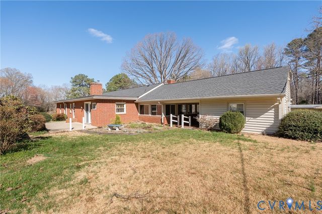 615 Seay Rd, Manakin Sabot, VA 23103