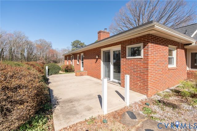 615 Seay Rd, Manakin Sabot, VA 23103