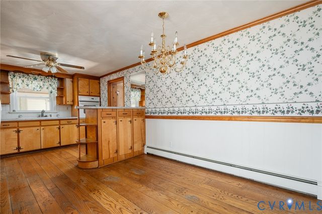 615 Seay Rd, Manakin Sabot, VA 23103