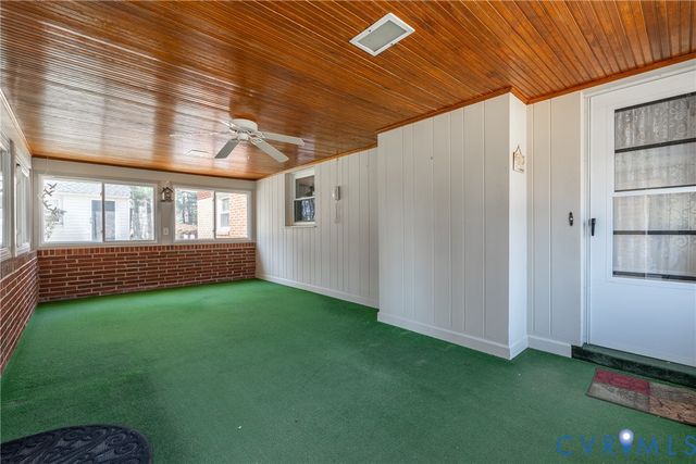 615 Seay Rd, Manakin Sabot, VA 23103