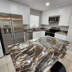 15406 AVALON AVENUE 3, Clearwater, FL 33760