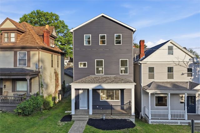 222 Fisk Ave, Avalon, PA 15202