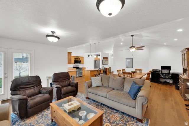 954 W RUBY WAY, West Bountiful, UT 84087