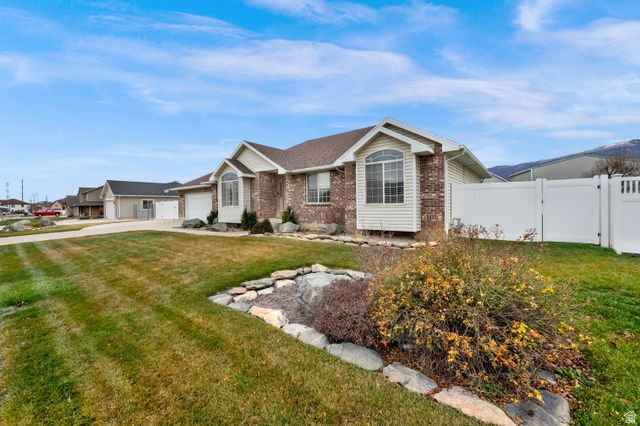 954 W RUBY WAY, West Bountiful, UT 84087