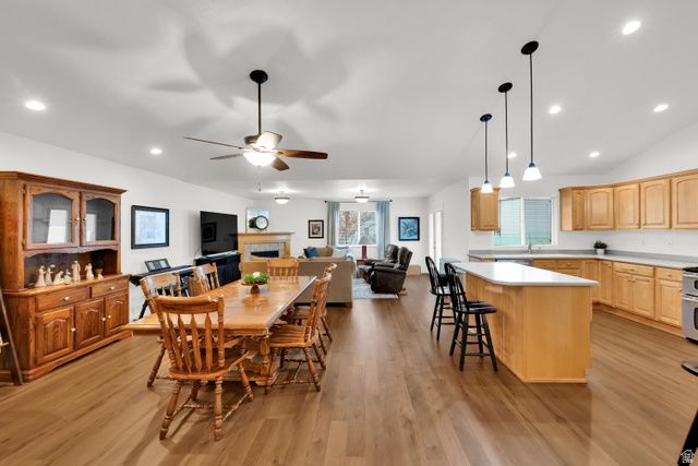 954 W RUBY WAY, West Bountiful, UT 84087