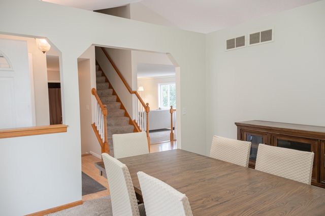 343 Pendryn Hill Curve, Woodbury, MN 55125