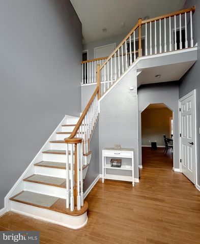 1985 HOLLAND CLIFFS RD, Huntingtown, MD 20639