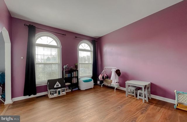 1985 HOLLAND CLIFFS RD, Huntingtown, MD 20639