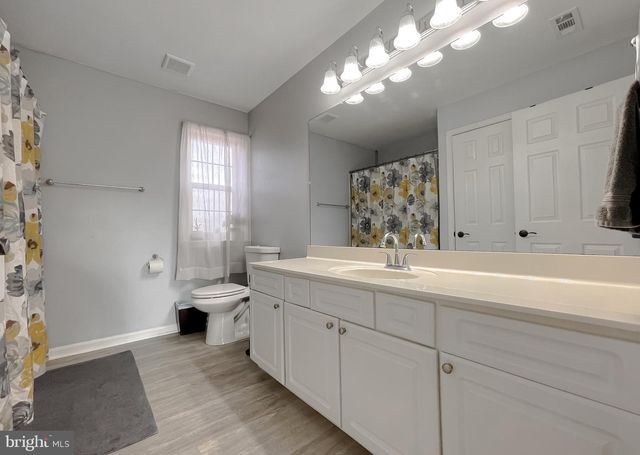 1985 HOLLAND CLIFFS RD, Huntingtown, MD 20639