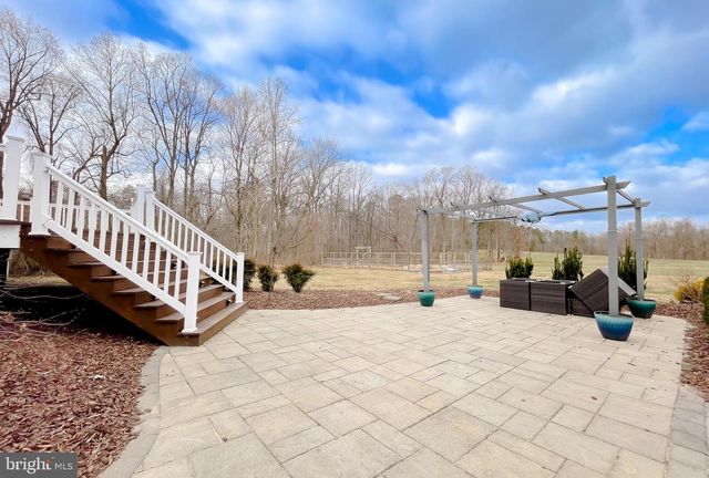 1985 HOLLAND CLIFFS RD, Huntingtown, MD 20639