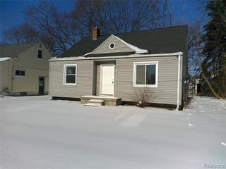 846 W Hemphill Road, Flint, MI 48507