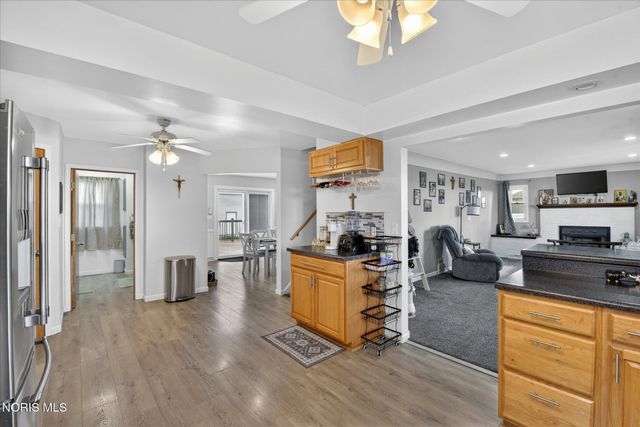 1655 Latcha Road, Millbury, OH 43447
