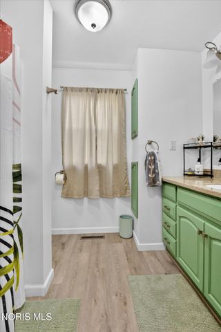 1655 Latcha Road, Millbury, OH 43447