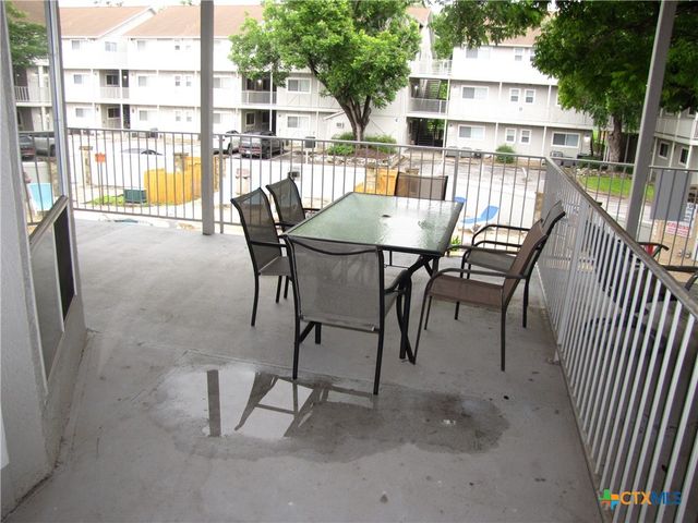 730 E Mather Street J203, New Braunfels, TX 78130