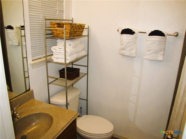 730 E Mather Street J203, New Braunfels, TX 78130