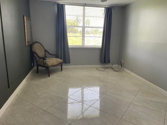 8900 Washington Boulevard 105a, Hollywood, FL 33025