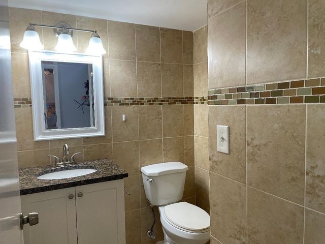 8900 Washington Boulevard 105a, Hollywood, FL 33025