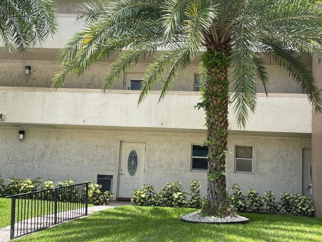 8900 Washington Boulevard 105a, Hollywood, FL 33025
