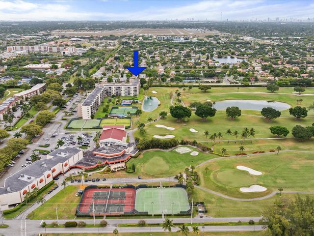 8900 Washington Boulevard 105a, Hollywood, FL 33025