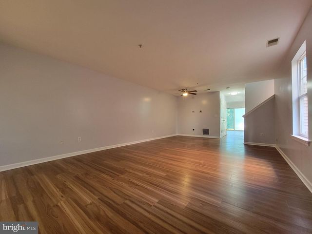 97 SPRING ST, Trenton, NJ 08618