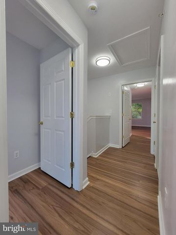 97 SPRING ST, Trenton, NJ 08618