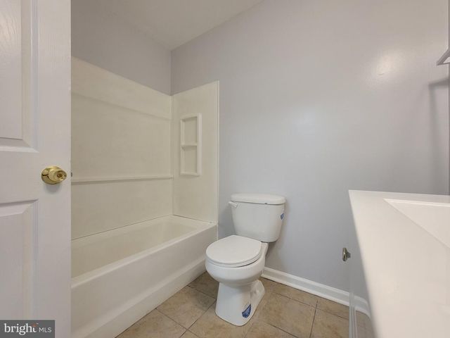 97 SPRING ST, Trenton, NJ 08618