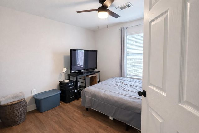 3219 Carmel Street, Houston, TX 77091