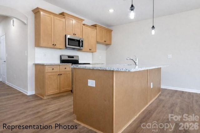 5905 Wallace Avenue, Charlotte, NC 28227