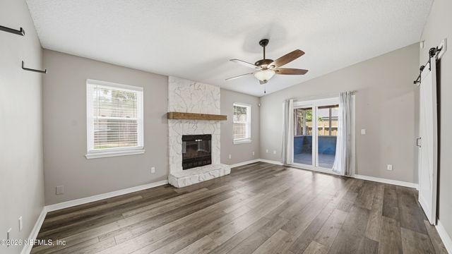 13001 AMBRIDGE Lane, Jacksonville, FL 32225